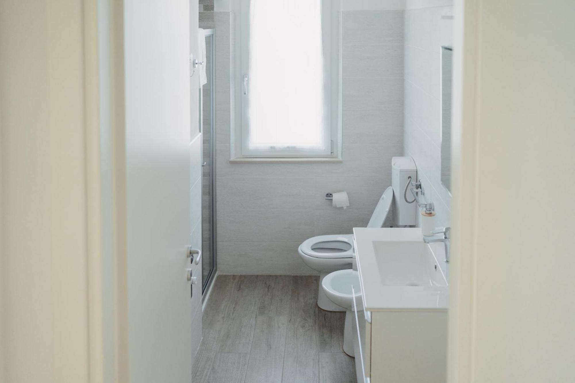 Casa Degli Ulivi - Apartment B Porto San Giorgio Ngoại thất bức ảnh