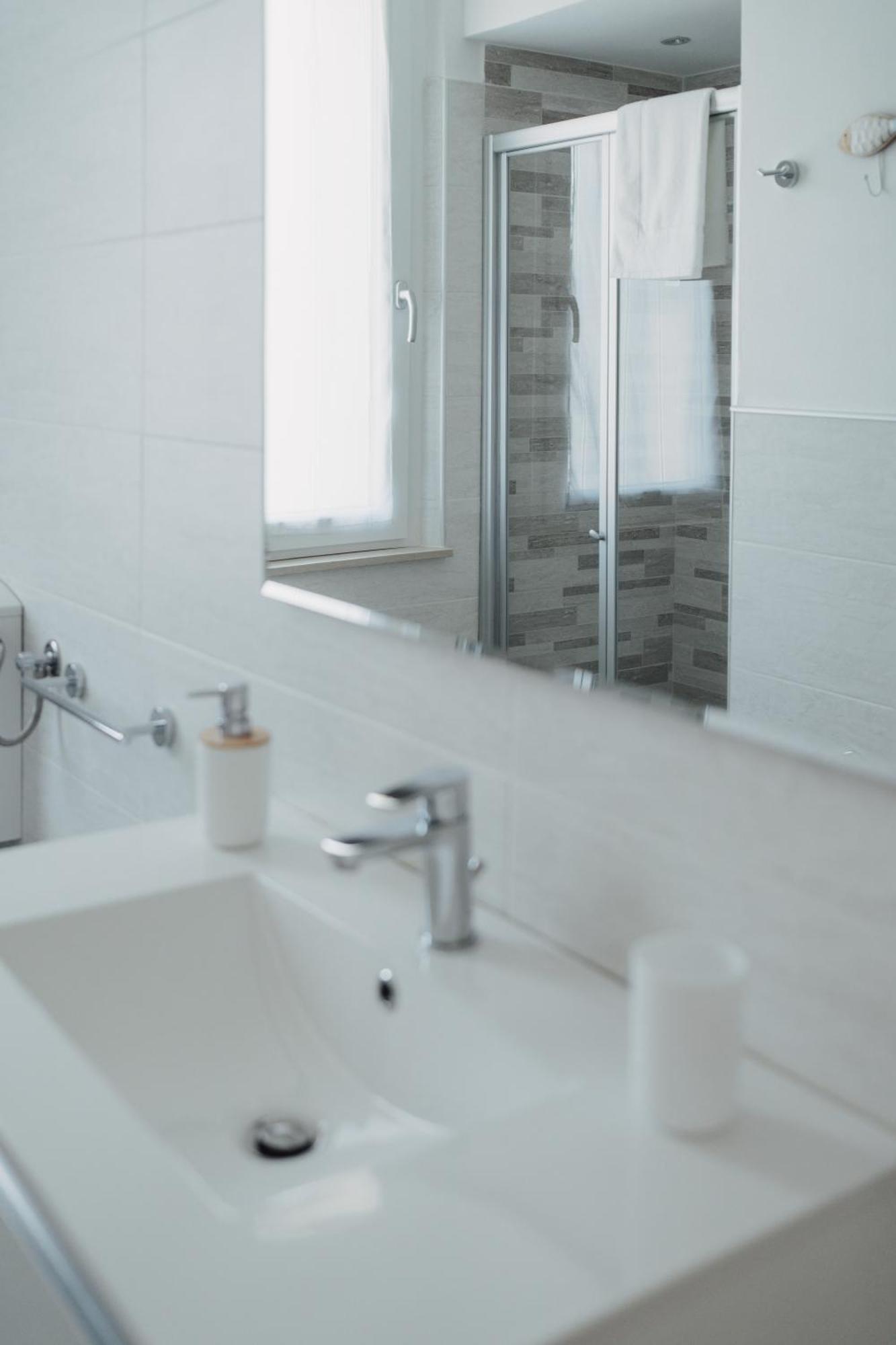 Casa Degli Ulivi - Apartment B Porto San Giorgio Ngoại thất bức ảnh
